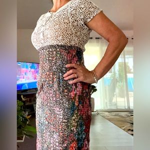 Anthropology dress in size 8 so beautiful and elegant ❤️